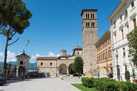  Il Museo de Arte Religiosa: Un tesoro nascosto tra fede e arte!