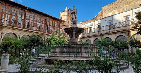 Il Villaggio Taoista di Shangluo: Un Rifugio di Pace e Misteri Ancestrali!